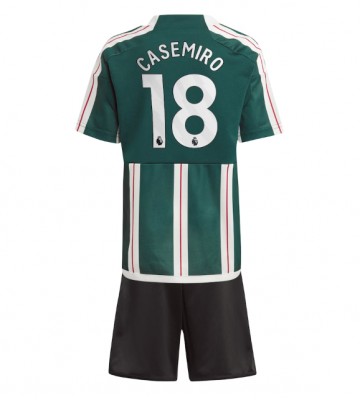 Manchester United Casemiro #18 Segunda Equipación Niños 2023-24 Manga Corta (+ Pantalones cortos)